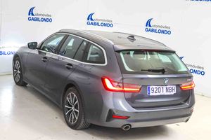 BMW Serie 3 318d Auto.Touring - Foto 11
