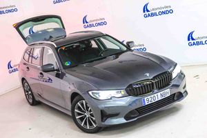 BMW Serie 3 318d Auto.Touring - Foto 23