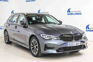 BMW Serie 3 318d Auto.Touring - Foto 3