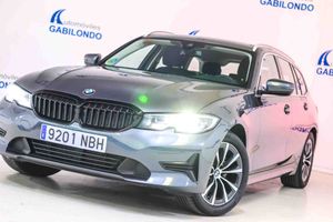 BMW Serie 3 318d Auto.Touring - Foto 30