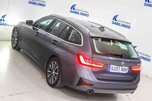 BMW Serie 3 318d Auto.Touring - Foto 15