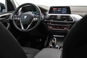 BMW X3 xDrive30e - Foto 35