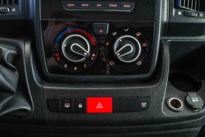 Fiat Ducato 30 L2H2 2.3 Business - Foto 40