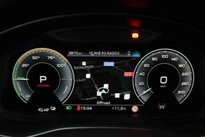 Audi Q8 55 TFSIe 280kW Black Line Pl quattro tip SLine **Techo panorámico** - Foto 67