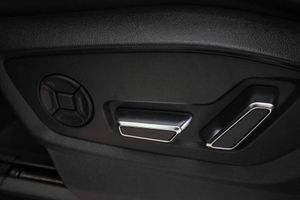 Audi Q8 55 TFSIe 280kW Black Line Pl quattro tip SLine **Techo panorámico** - Foto 33