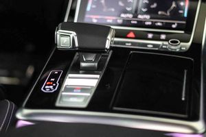 Audi Q8 55 TFSIe 280kW Black Line Pl quattro tip SLine **Techo panorámico** - Foto 49