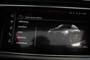 Audi Q8 55 TFSIe 280kW Black Line Pl quattro tip SLine **Techo panorámico** - Foto 75