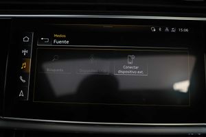 Audi Q8 55 TFSIe 280kW Black Line Pl quattro tip SLine **Techo panorámico** - Foto 73