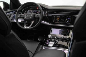 Audi Q8 55 TFSIe 280kW Black Line Pl quattro tip SLine **Techo panorámico** - Foto 39