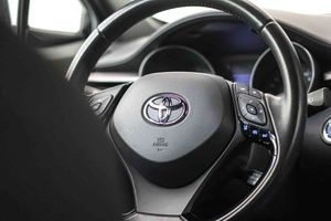 Toyota C-HR 1.8 125H Active - Foto 32