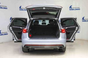 Volkswagen Touareg R-Line 3.0 V6 TDI 170kW Tip 4M **Techo solar** - Foto 25