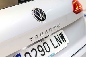 Volkswagen Touareg R-Line 3.0 V6 TDI 170kW Tip 4M **Techo solar** - Foto 11
