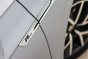 Volkswagen Touareg R-Line 3.0 V6 TDI 170kW Tip 4M **Techo solar** - Foto 15