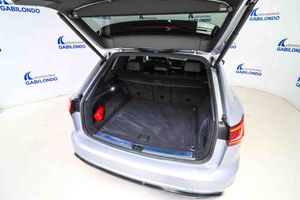 Volkswagen Touareg R-Line 3.0 V6 TDI 170kW Tip 4M **Techo solar** - Foto 49