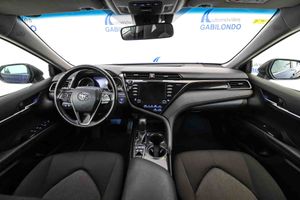 Toyota Camry 2.5 220H Advance - Foto 31