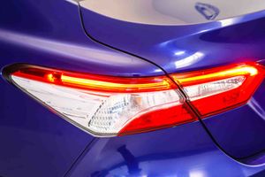Toyota Camry 2.5 220H Advance - Foto 15