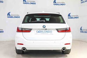 BMW Serie 3 318d Touring Auto - Foto 4