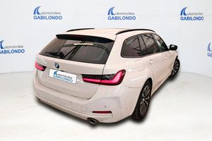 BMW Serie 3 318d Touring Auto - Foto 3