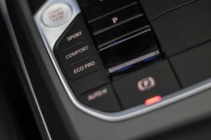 BMW Serie 3 318d Touring Auto - Foto 41