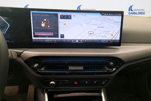 BMW Serie 3 318d Touring Auto - Foto 5