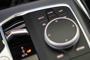 BMW Serie 3 318d Touring Auto - Foto 43