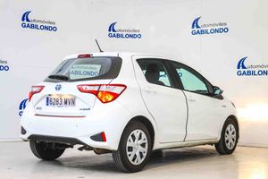 Toyota Yaris 1.5 100H Active - Foto 10