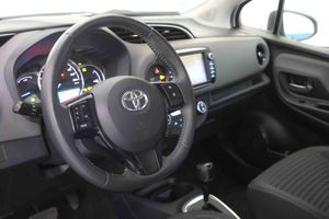 Toyota Yaris 1.5 100H Active - Foto 5