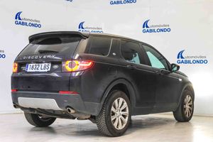 Land-Rover Discovery Sport SD4 4WD HSE 7 asientos **Techo panorámico** - Foto 9