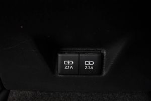 Toyota Camry 2.5 220H Advance - Foto 44