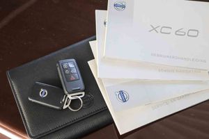 Volvo XC60 2.0 D4 Momentum - Foto 25