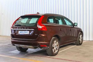 Volvo XC60 2.0 D4 Momentum - Foto 5