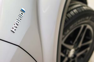 Toyota C-HR 2.0 180H Advance - Foto 16