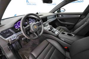 Porsche Panamera 4 E-Hybrid Platinum Edit Sport Turismo **Techo panorámico** - Foto 28