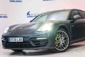 Porsche Panamera 4 E-Hybrid Platinum Edit Sport Turismo **Techo panorámico** - Foto 26