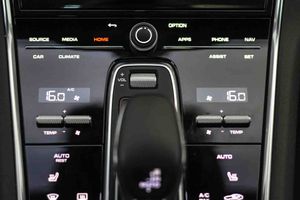 Porsche Panamera 4 E-Hybrid Platinum Edit Sport Turismo **Techo panorámico** - Foto 46