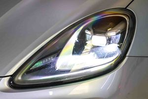 Porsche Cayenne E-Hybrid **Techo panorámico** - Foto 16