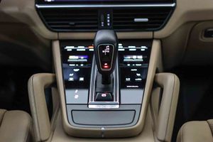 Porsche Cayenne E-Hybrid **Techo panorámico** - Foto 47