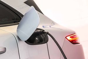 Porsche Cayenne E-Hybrid **Techo panorámico** - Foto 9