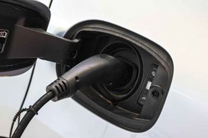 Porsche Cayenne E-Hybrid **Techo panorámico** - Foto 8
