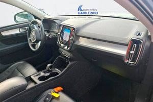 Volvo XC40 1.5 T4 Twin Recharge Inscription Auto - Foto 3