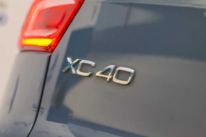 Volvo XC40 1.5 T4 Twin Recharge Inscription Auto - Foto 14