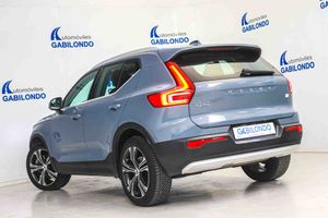 Volvo XC40 1.5 T4 Twin Recharge Inscription Auto - Foto 17