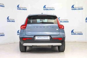 Volvo XC40 1.5 T4 Twin Recharge Inscription Auto - Foto 4