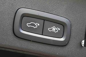Volvo XC40 1.5 T4 Twin Recharge Inscription Auto - Foto 49
