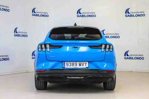 Ford Mustang Mach-E Premium AWD Ran. Están. (Bat. LFP) 232kW **Techo panorámico** - Foto 4