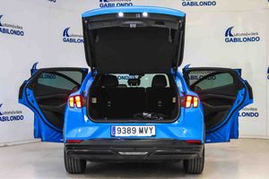 Ford Mustang Mach-E Premium AWD Ran. Están. (Bat. LFP) 232kW **Techo panorámico** - Foto 29