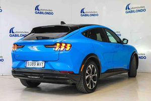 Ford Mustang Mach-E Premium AWD Ran. Están. (Bat. LFP) 232kW **Techo panorámico** - Foto 13