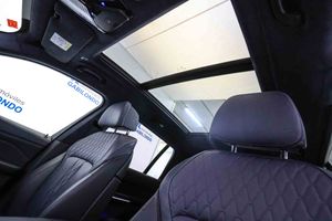 BMW X7 xDrive40i M Sport *Techo panorámico* **7 plazas** - Foto 38