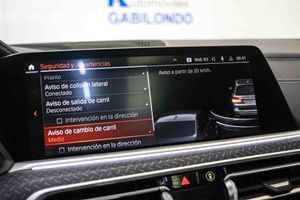 BMW X7 xDrive40i M Sport *Techo panorámico* **7 plazas** - Foto 74
