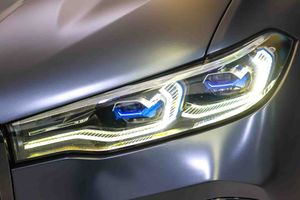 BMW X7 xDrive40i M Sport *Techo panorámico* **7 plazas** - Foto 15